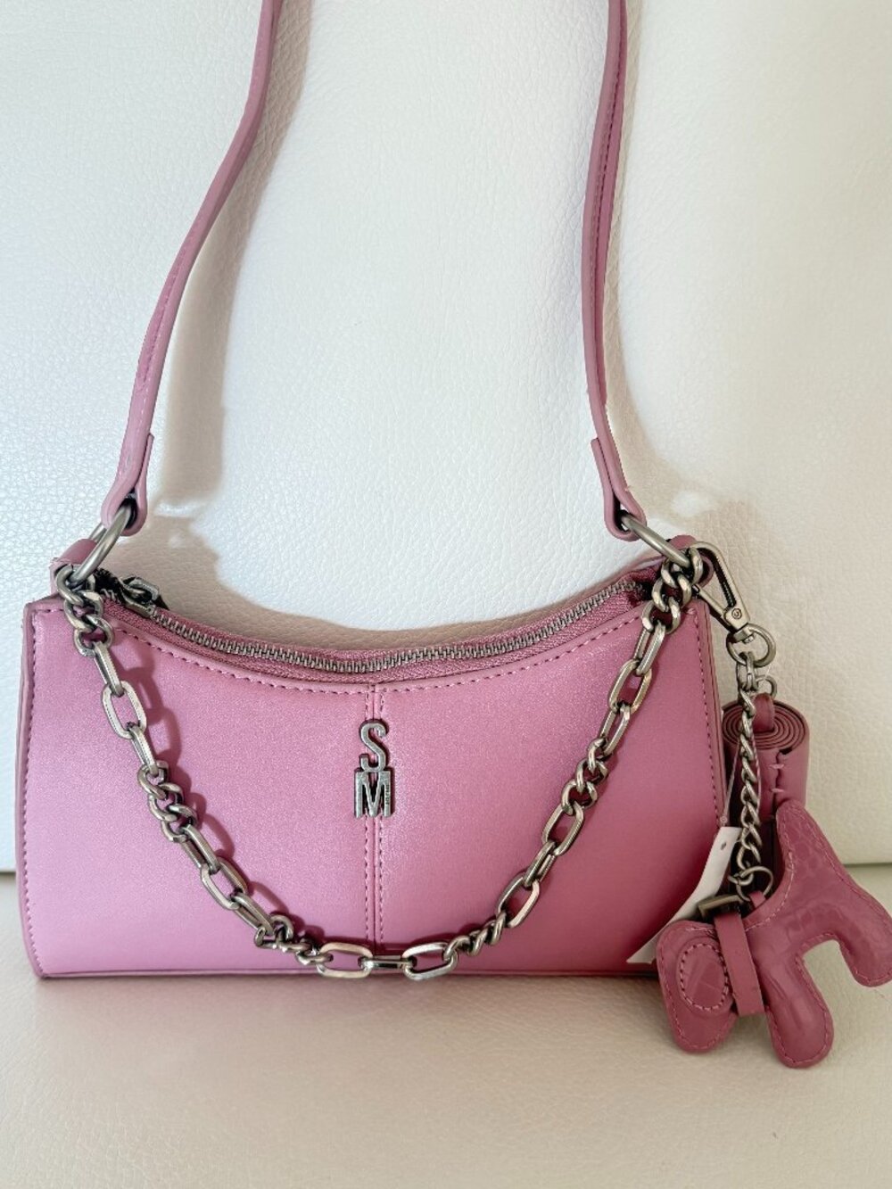 NWT STEVE MADDEN BMIKA SHOULDER BAG PURSE PINK W TASSEL CHARM DOG KEYRING